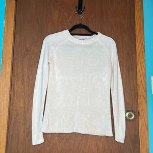 SMALL Forever 21 White Long-sleeve Sweater